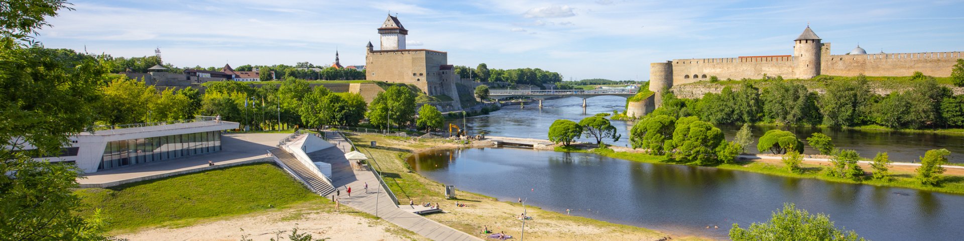 Narva jõgi ja linnus